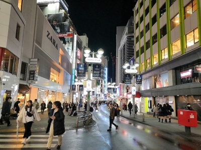 日本剛畢業(yè)大學(xué)生平均工資多少錢(qián)？